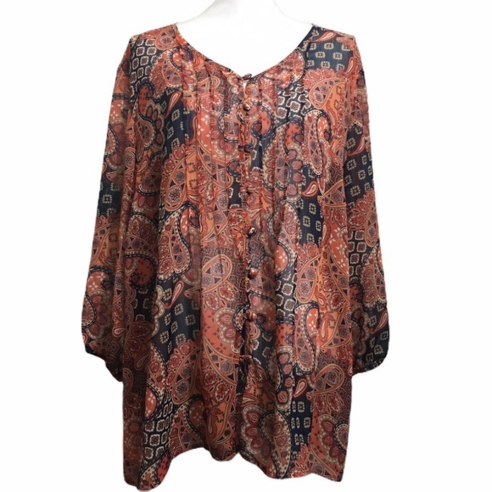 Two Twenty paisley print sheer top. Sz medium
